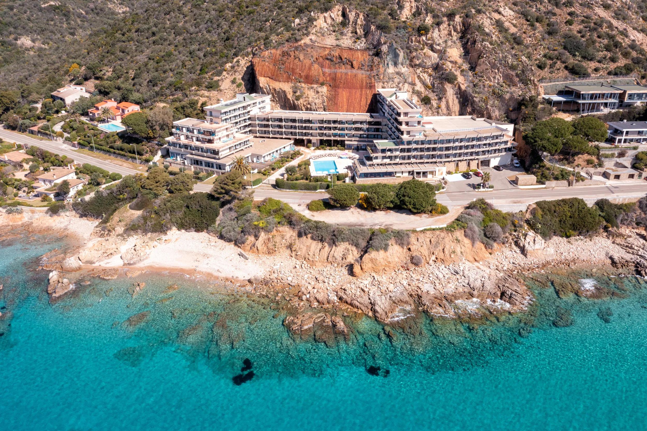Appart'hôtel 3 étoiles Les Calanques à Ajaccio proche de la mer