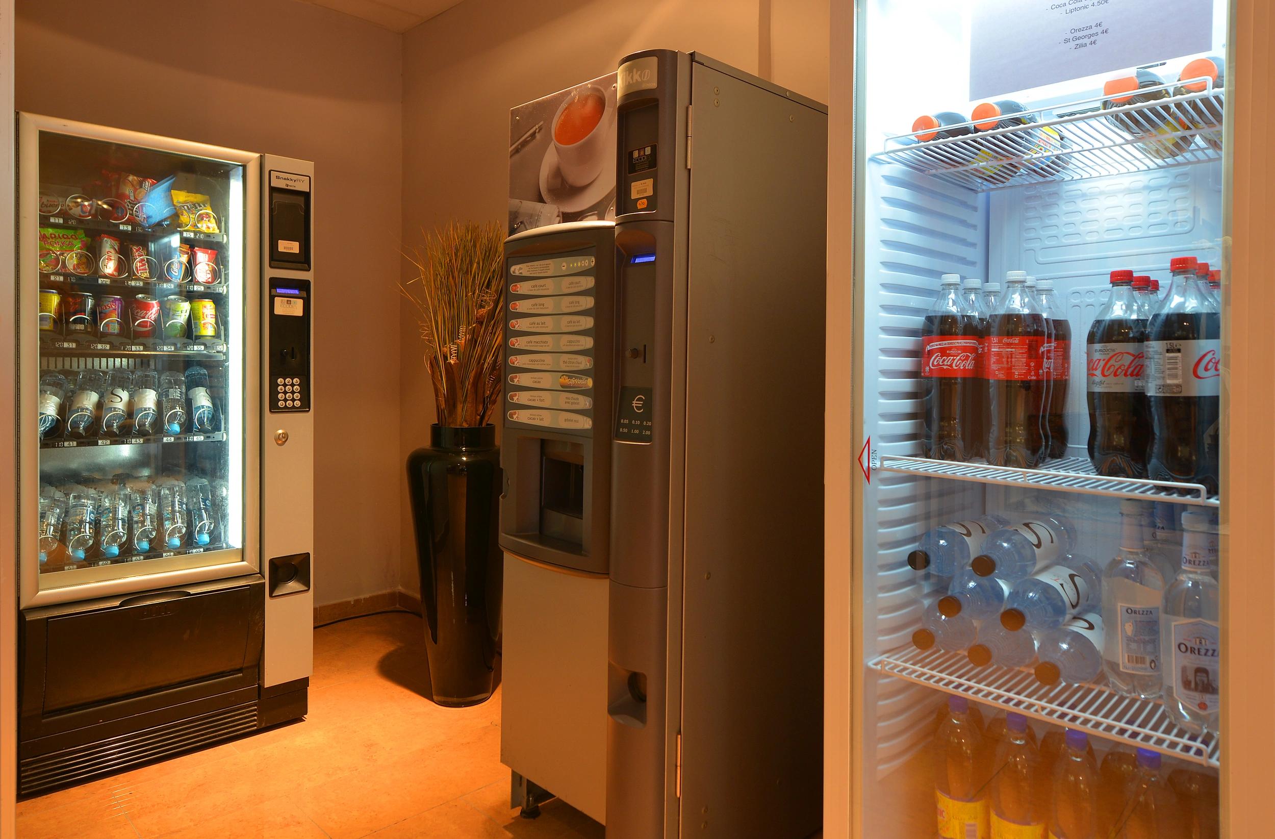 Distributeur de friandises dans notre résidence Les Calanques à Ajaccio